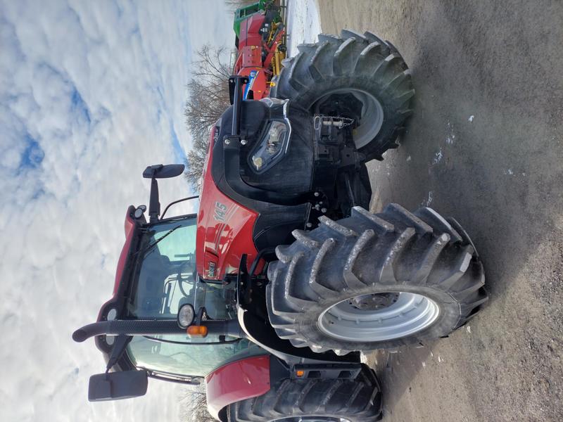 Tractors  Case IH Maxxum 145 Photo